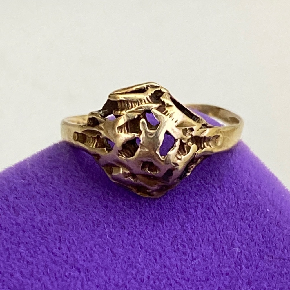 💛 Vintage 10k Gold Sculptural Ring | Openwork Dome Band